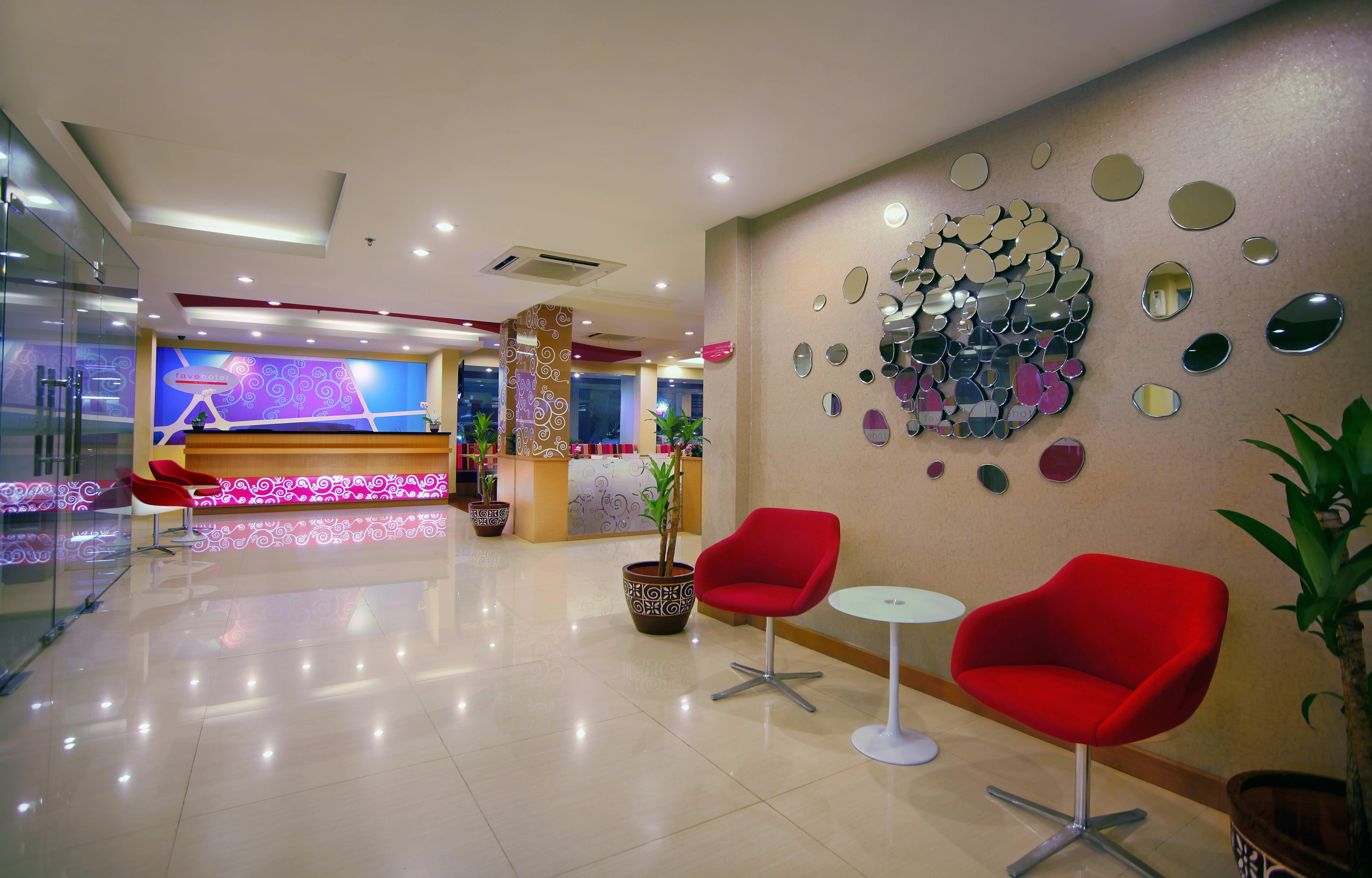 Favehotel Kelapa Gading Jakarta Exterior photo